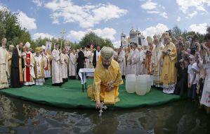 Освячення води на Дніпрі