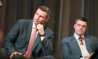 Vitali Klitschko, Oleg  Tyagnibok  