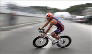 Competitioners on triathlon Kyiv Triathlon Cup-2013