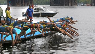 Competitioners on triathlon Kyiv Triathlon Cup-2013