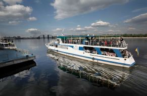 River tram