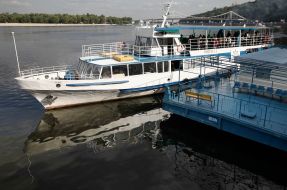 River tram