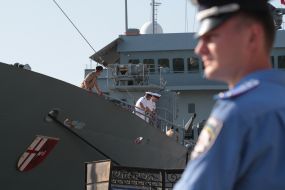 Моряки на палубі