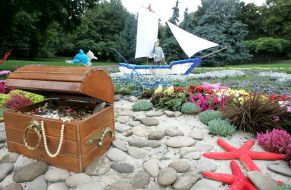 Exhibition of flowers "World Children's Dreams"