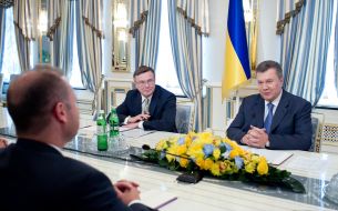 Viktor Yanukovich and Leonid Kozhara