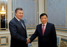Viktor Yanukovich and Liu Yunshan