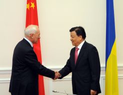 Nikolay Azarov and Liu Yunshan