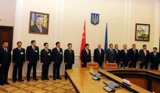 Nikolay Azarov and Liu Yunshan