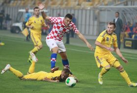 Playing moment of match