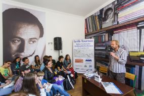 Members of poetry readings