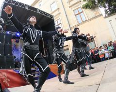 Celebrating 650 years of Armenian Street