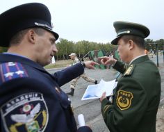 Competitions of subdivisions of the special setting