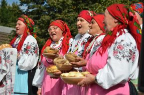 Участники V фестиваля аутентичного искусства «Веретено» 