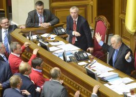 Peoples deputies near the presidium of parliament