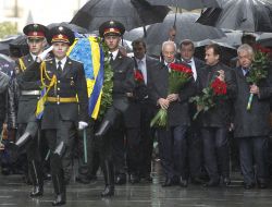 Nikolay Azarov, Aleksandr Popov and Anatoly Prysyazhnyuk