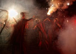 Перфоманс  LA PORTE D'OR