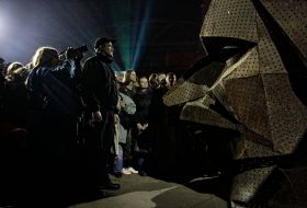 Перфоманс  LA PORTE D'OR