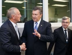 Viktor Yanukovych and Andris Berzins