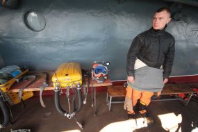 Член команди рятувального судна Чорноморського флоту "ЕПРОН"