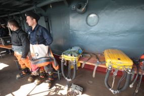 Члени команди рятувального судна Чорноморського флоту "ЕПРОН"