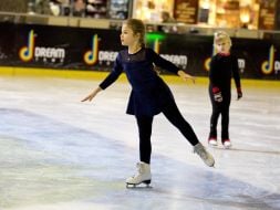 Young figure skater 