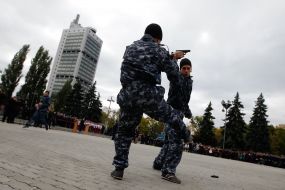 Demonstration performances