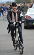 "Tweed Run" Autumn Bike Ride participant