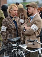 "Tweed Run" Autumn Bike Ride participants