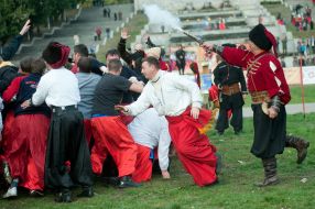 Racing "Bench on the bench"