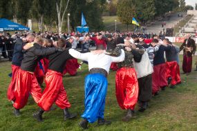 Racing "Bench on the bench"