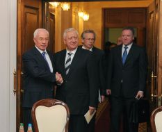 Nikolay Azarov and Mikhail Myasnikovich
