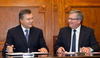 Viktor Yanukovych and Bronislaw Komorowski