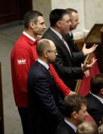 Vitaliy Klichko, Arseniy Yatsenyuk and Oleg  Tyagnibok