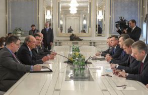 Viktor Yanukovich and Sean Barrett