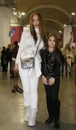 Evgeniya Vlasova with daughter