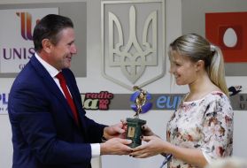 Sergey Bubka and Olga Kharlan