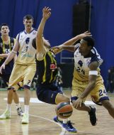 Darjus Lavrinovic and Ricky Minard