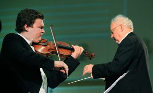 Vasiliy Zatsikha and Miroslav Skorik