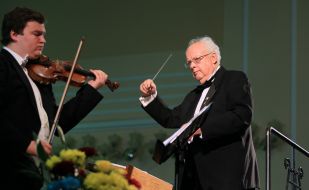 Vasiliy Zatsikha and Miroslav Skorik