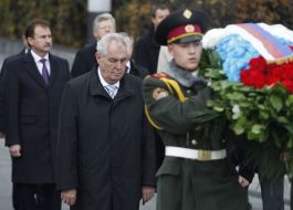 Milos Zeman and Aleksandr Popov