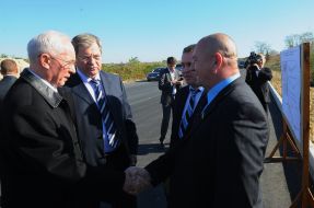 Nikolay Azarov and Vladimir Yatsuba