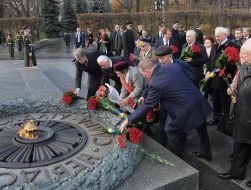 Laying flowers ceremony