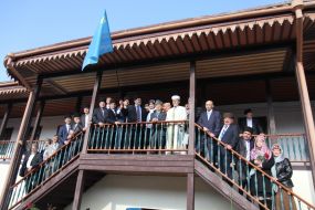 Церемония получения полномочий вновь избранными членами Меджлиса