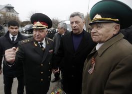 Anatoliy Prisyazhnyuk and Yuriy Boyko