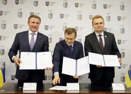 Sergey Bubka, Aleksandr Vilkul and Andrey Sadoviy