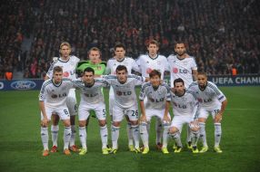 The players of FС "Bayer" (Leverkusen)
