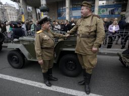 Members of the military and historical processions
