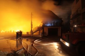 Employees GSCHS extinguish a fire