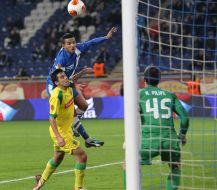 Football. Europa League. FC "Dnepr" (Dnepropetrovsk, Ukraine) - FC "Pacos de Ferreira" (Portugal).