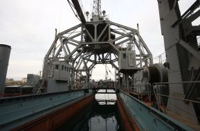 The rescue boat "Commune"